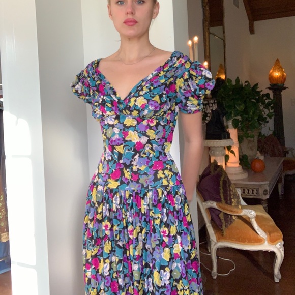 1930s patterned dress - Picture 3 of 4